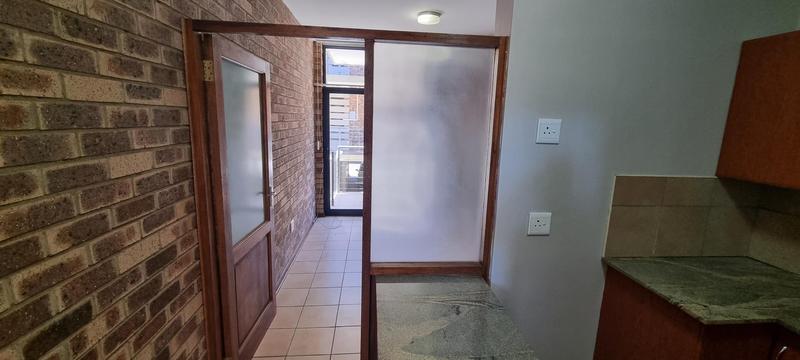 To Let 1 Bedroom Property for Rent in Dassie Rand North West